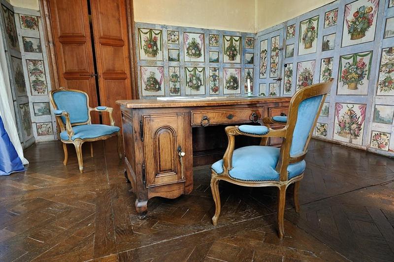 Chateau de Bourgon Montourtier Extérieur photo
